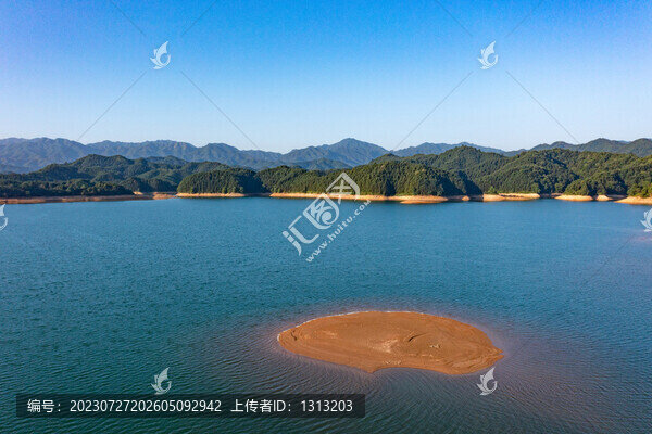航拍湖南衡陽常寧市常寧天湖