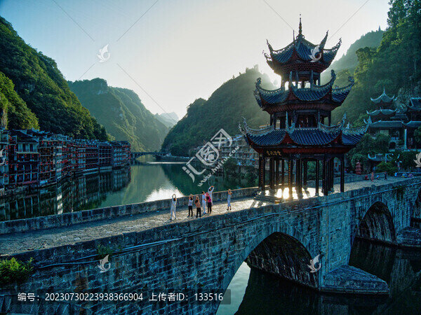 鎮(zhèn)遠古城祝圣橋