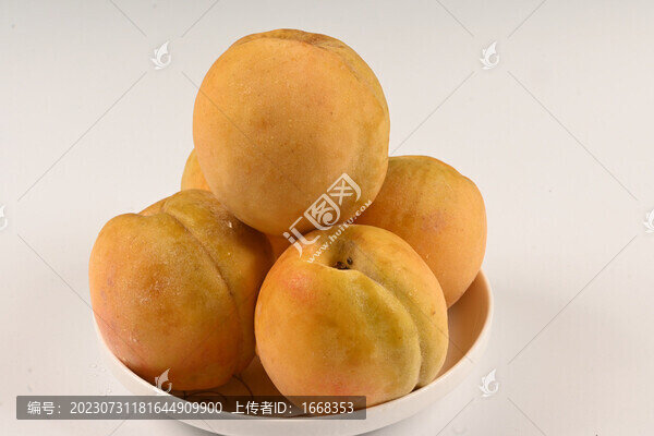 黃桃