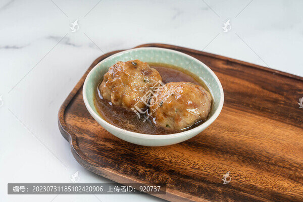 紅燒獅子頭