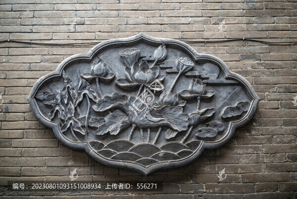 荷花浮雕