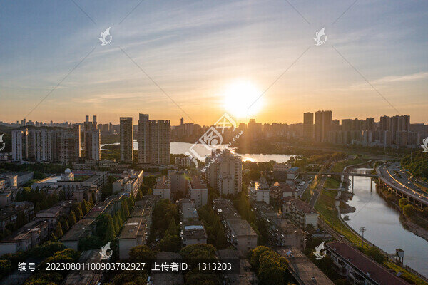 航拍湖南長(zhǎng)沙城市景觀