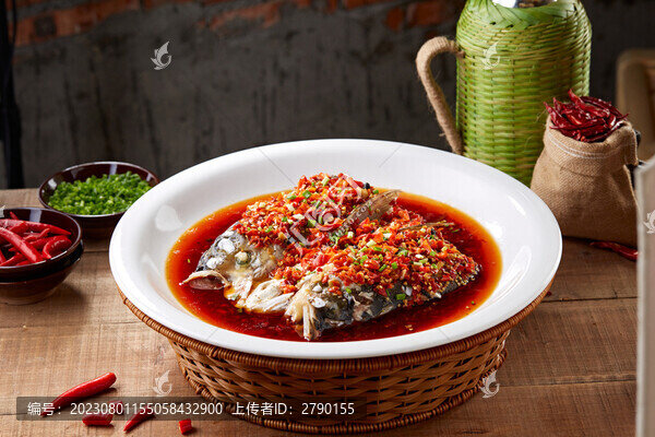 剁椒魚頭