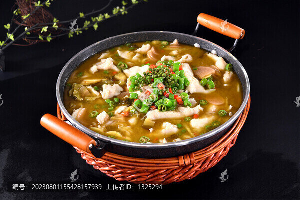 特色青椒魚