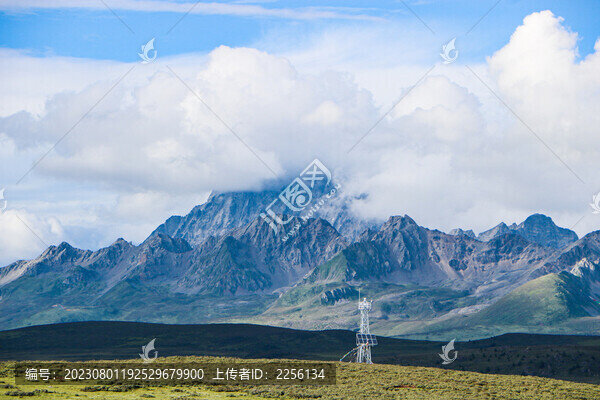 魚子西雅拉雪山