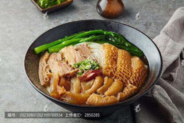 牛雜粿條河粉