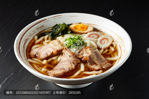 豚骨烏冬面
