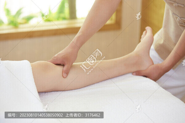 按摩膝蓋