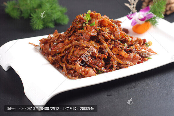 干巴菌炒肉