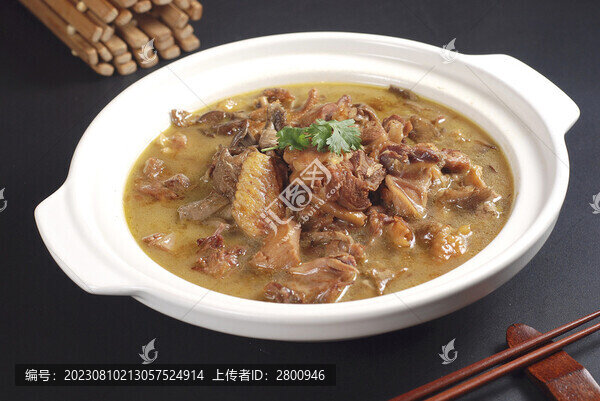 野菌家燉大公雞