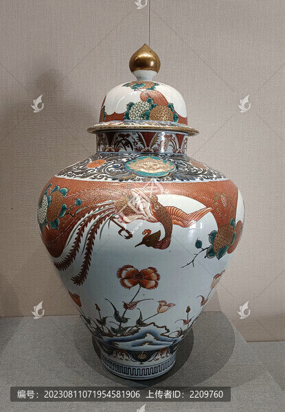 五彩描金鳳凰繡球花將軍罐