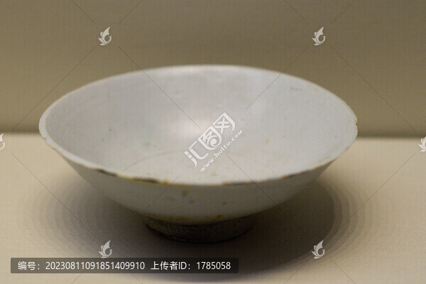 閩清義窯青白釉碗