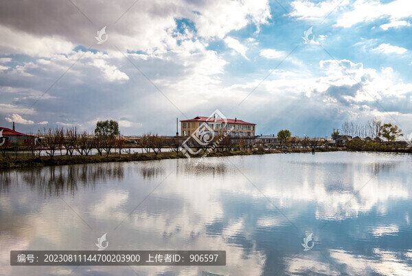 秋色風(fēng)景畫