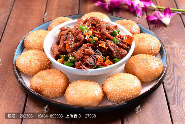 金餅牛肉
