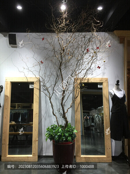 新中式展廳服裝展示