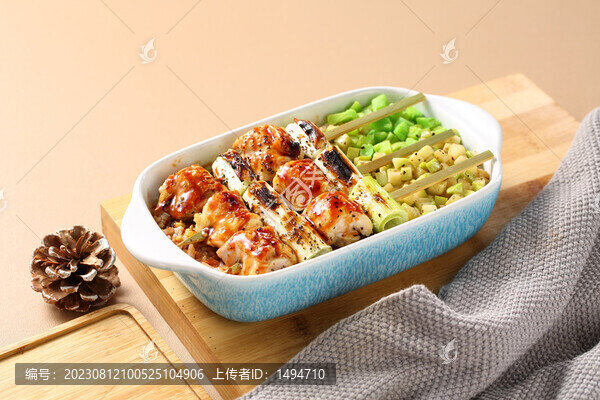 帶蔥雞腿飯