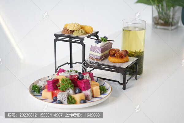 精致高端水果飲料下午茶