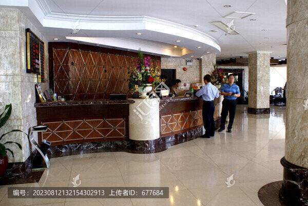 酒店前臺(tái)服務(wù)臺(tái)收銀臺(tái)室內(nèi)裝飾