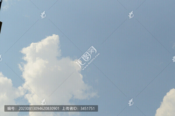 藍天白云