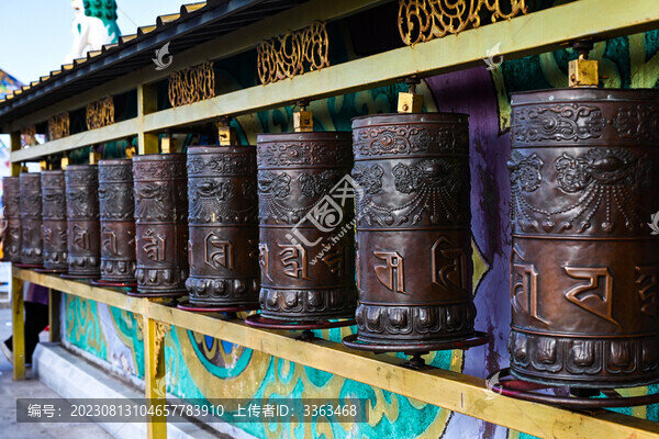 轉經(jīng)筒
