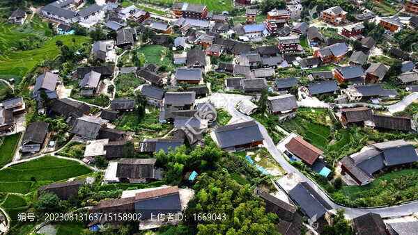 正龍古村傳統(tǒng)村落新農(nóng)村
