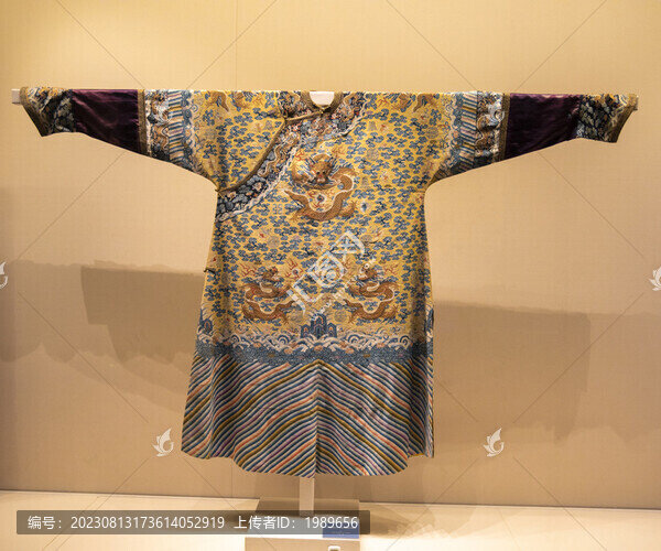 清代龍袍
