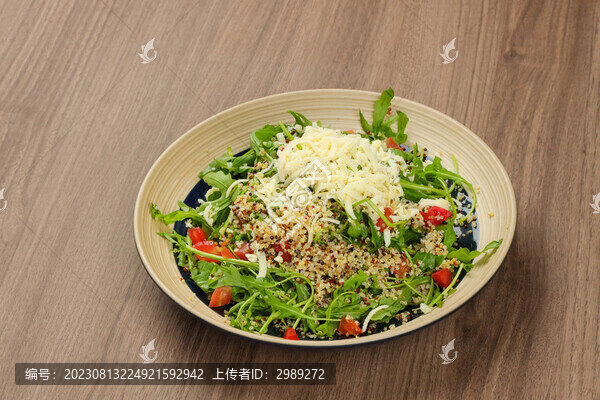 芝麻菜沙拉