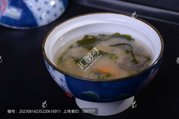 莼菜海鮮醬湯