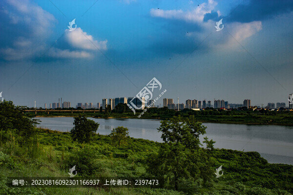 汨羅江