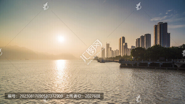 溫州甌江日出風(fēng)光