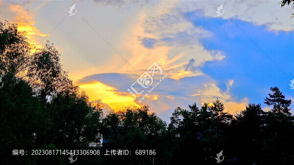 晚霞