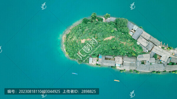 四川瀘沽湖航拍