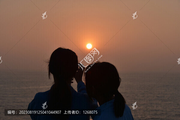 海上日落