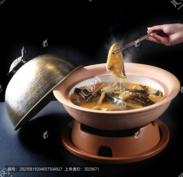紅煨生態(tài)甲魚