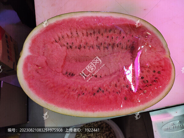 切開的沙漠瓜