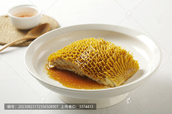 鹵水金錢肚