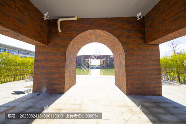 校園環(huán)境