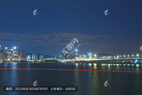 廣東深圳歡樂(lè)港灣夜色美輪美奐