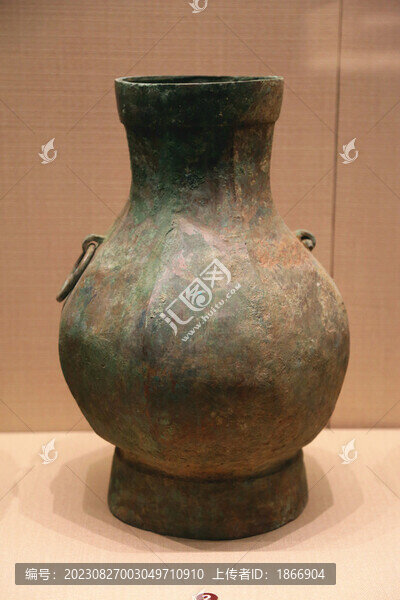 八棱銅壺