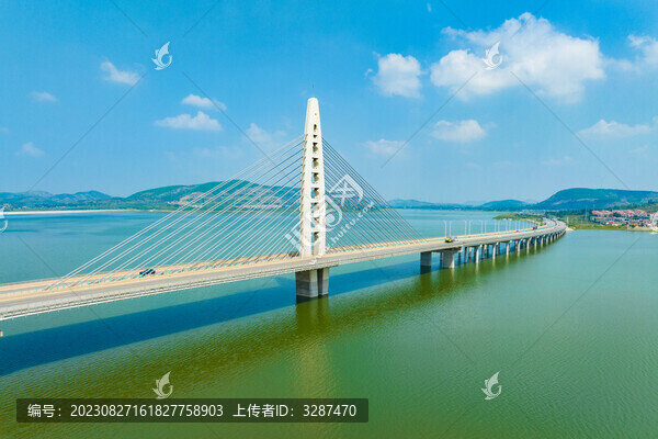 山東棗莊東江大橋全景