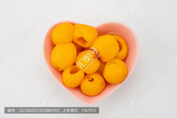 枇杷罐頭