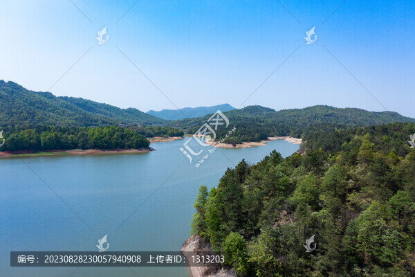 航拍湖南長沙寧鄉(xiāng)泉水沖公園