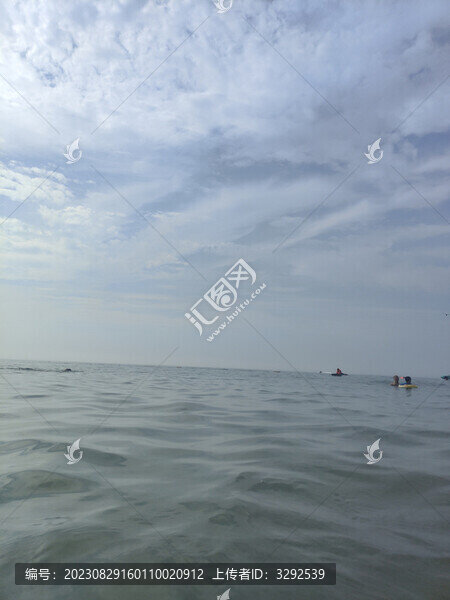 海上游泳