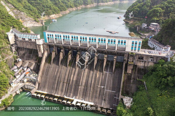 航拍湖南益陽安化縣柘溪水庫