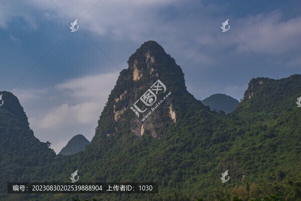 青山石山山峰