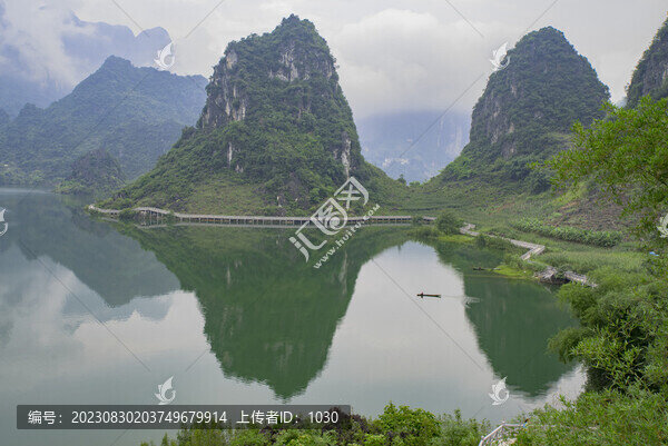 山水風(fēng)光水面倒影