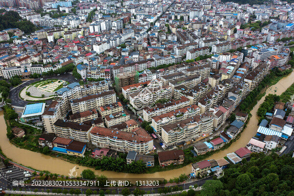 航拍湖南株洲炎陵縣城景觀