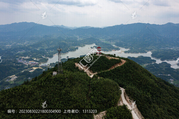 航拍湖南長沙寧芙蓉山普濟寺