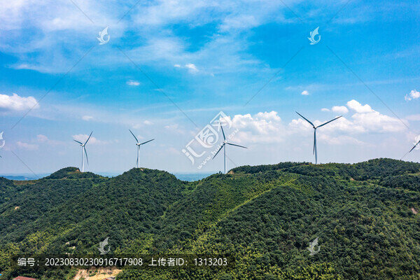 航拍湖南長沙寧鄉(xiāng)羅仙寨風電場