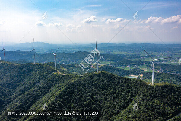 航拍湖南長沙寧鄉(xiāng)羅仙寨風電場